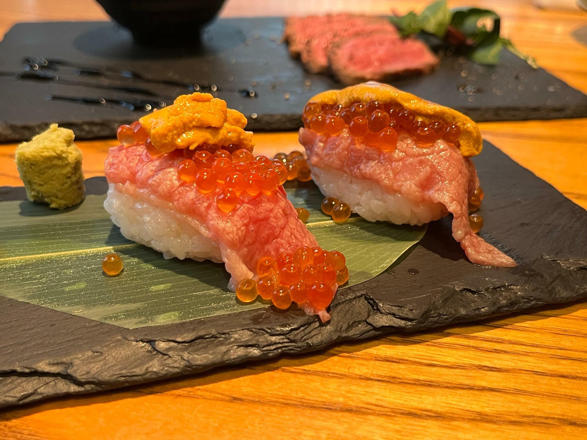 肉寿司：雲丹いくら寿司