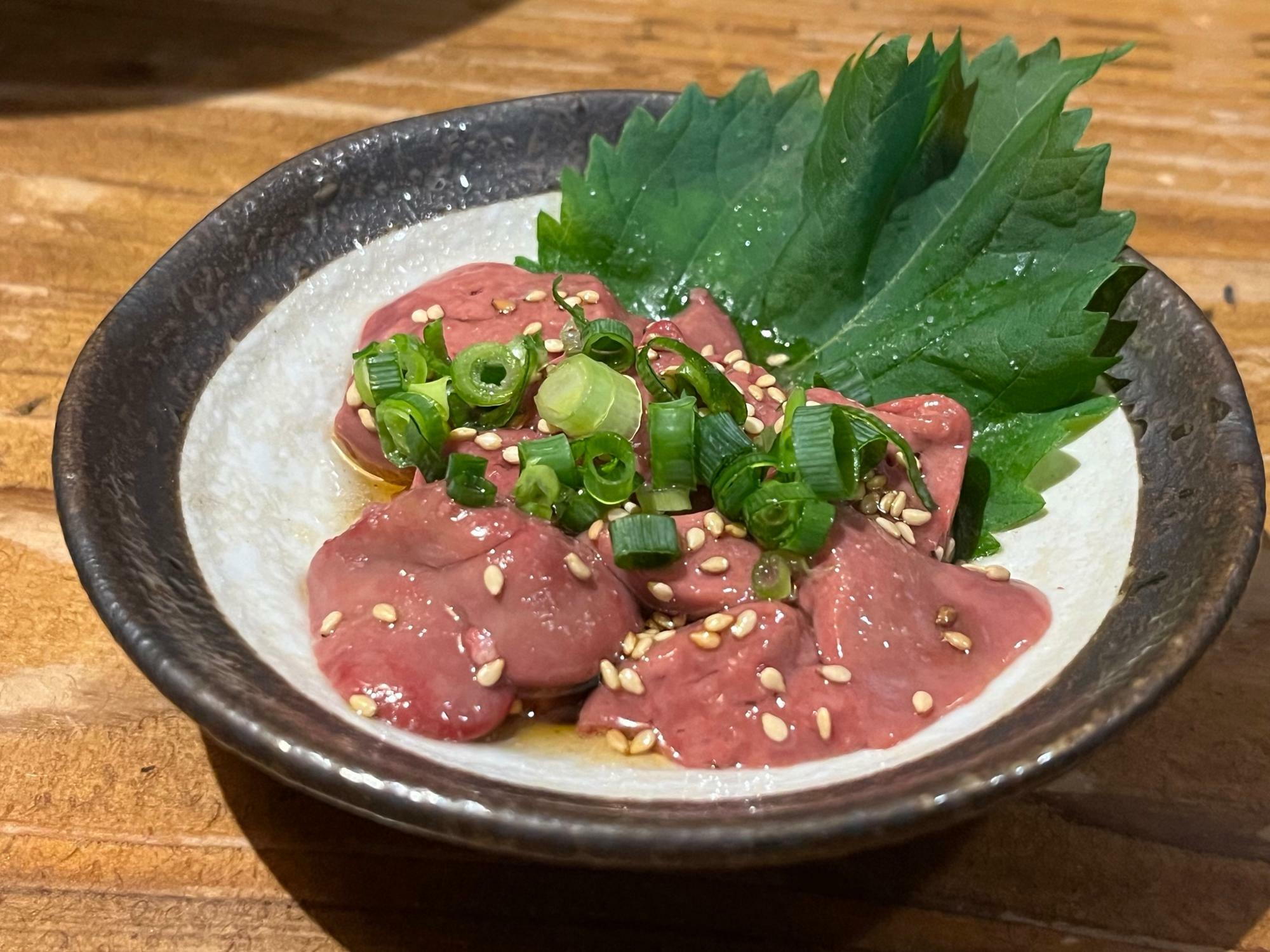 鶏きも刺し 500円（税込）