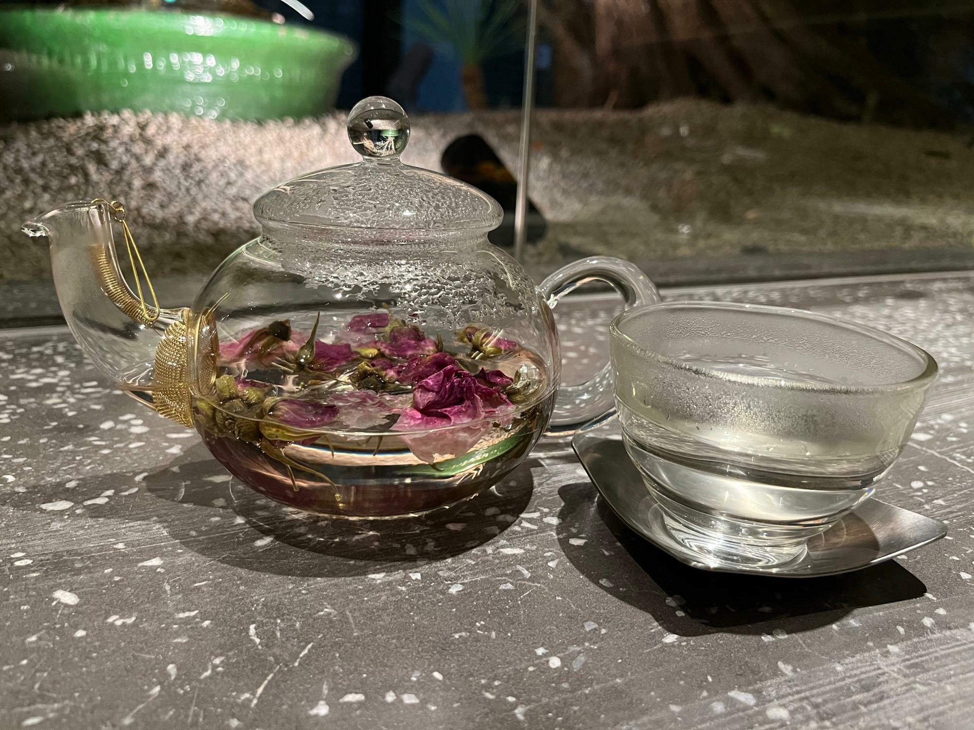 バラとハマナスの玖瑰花（メイグイファ）茶