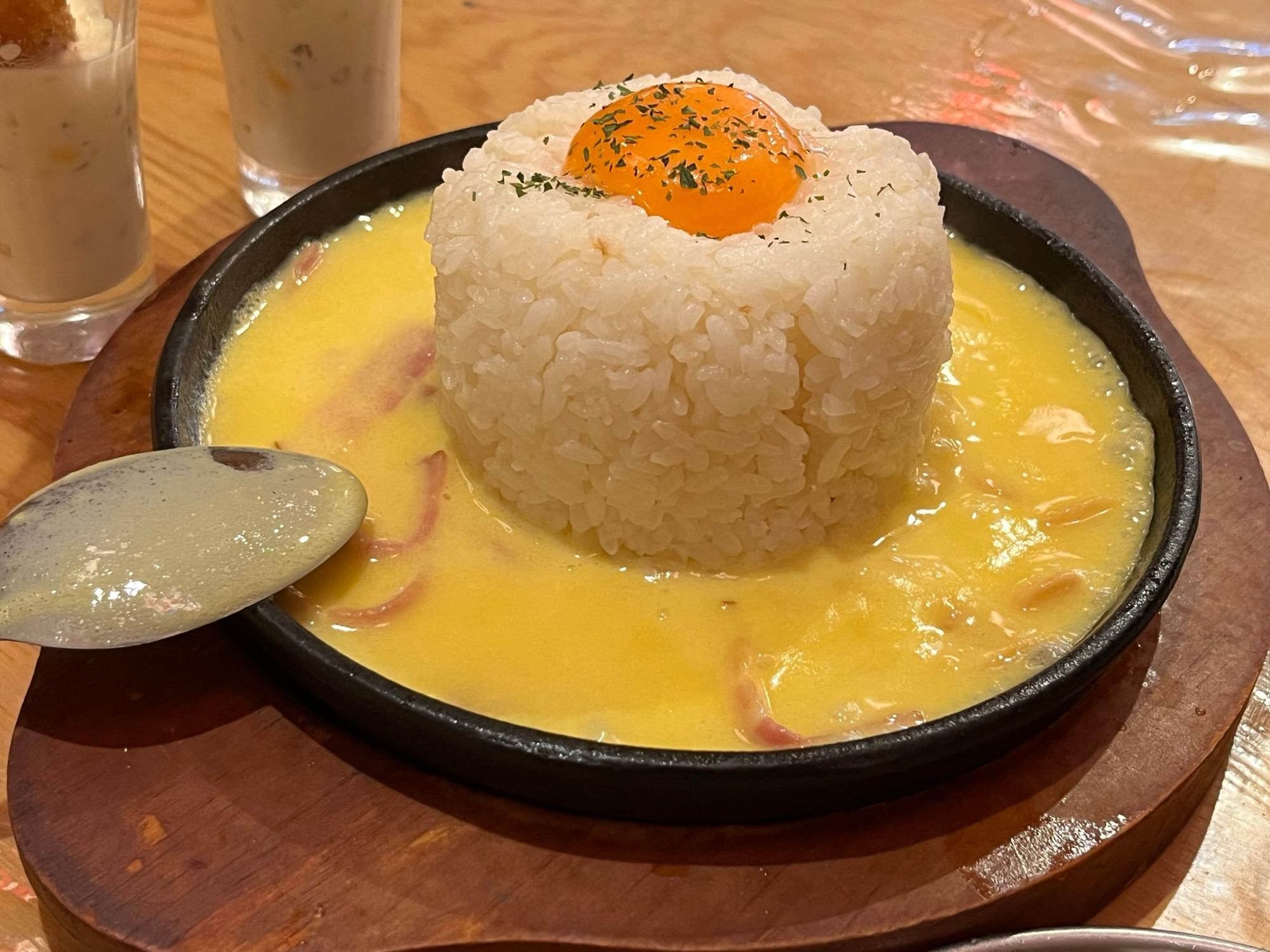 鉄板カルボご飯 968円（税込）