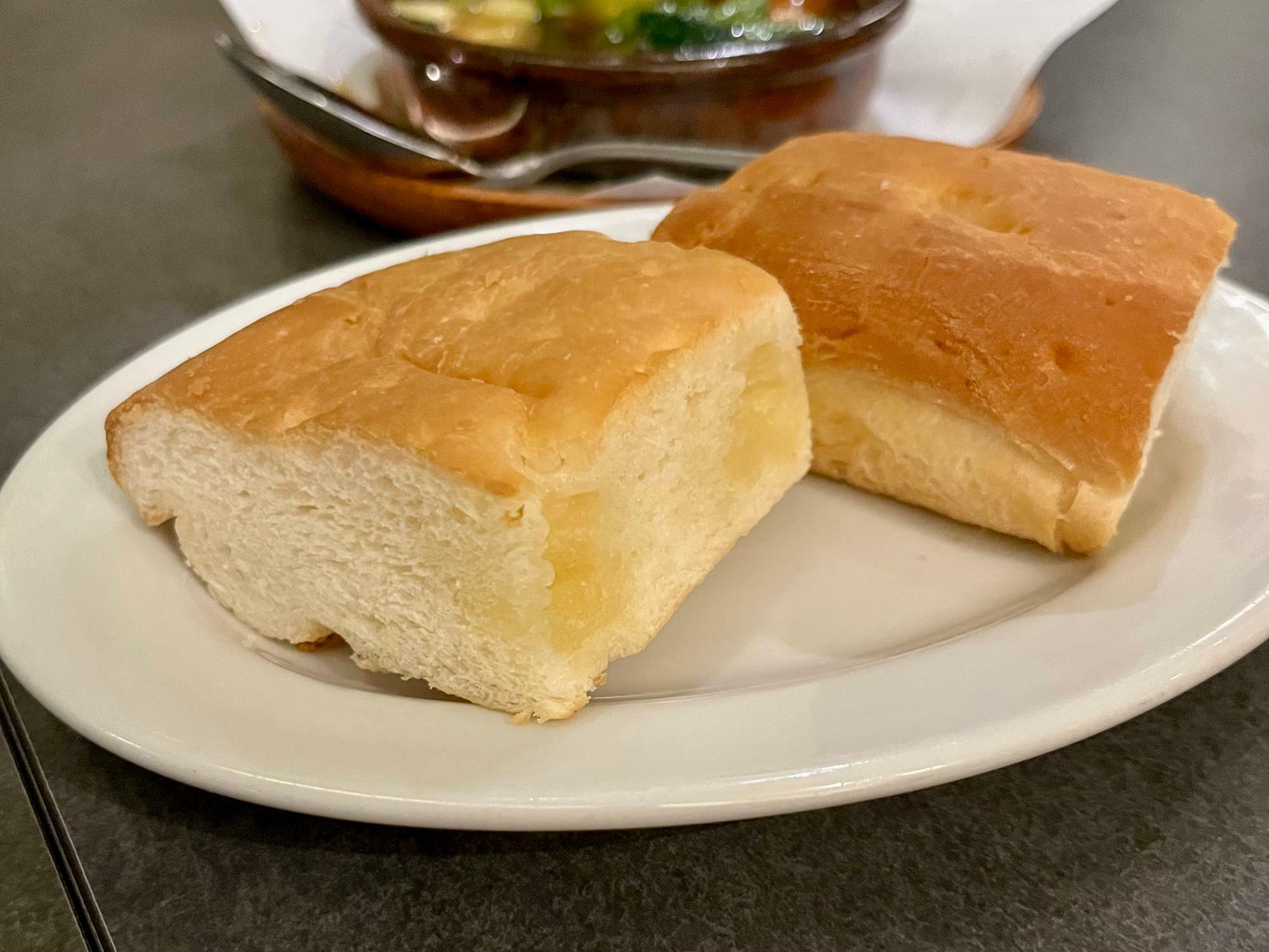 焼き立てパン