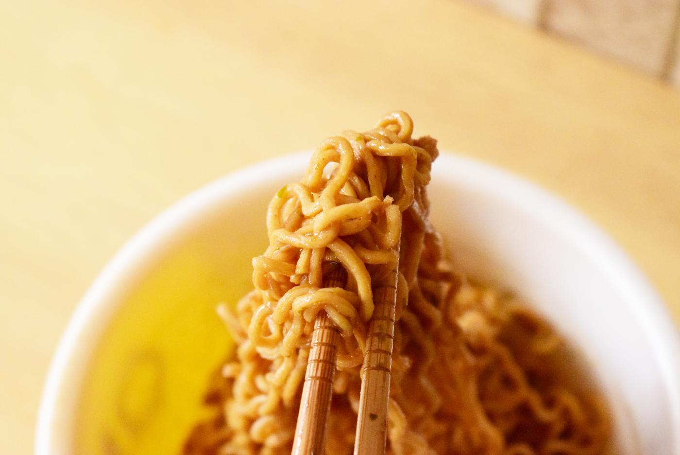 完全食!ベースフード「ベースパスタ ソース焼きそば」を実食 完全食!ベースフード「ベースパスタ ソース焼きそば」を実食