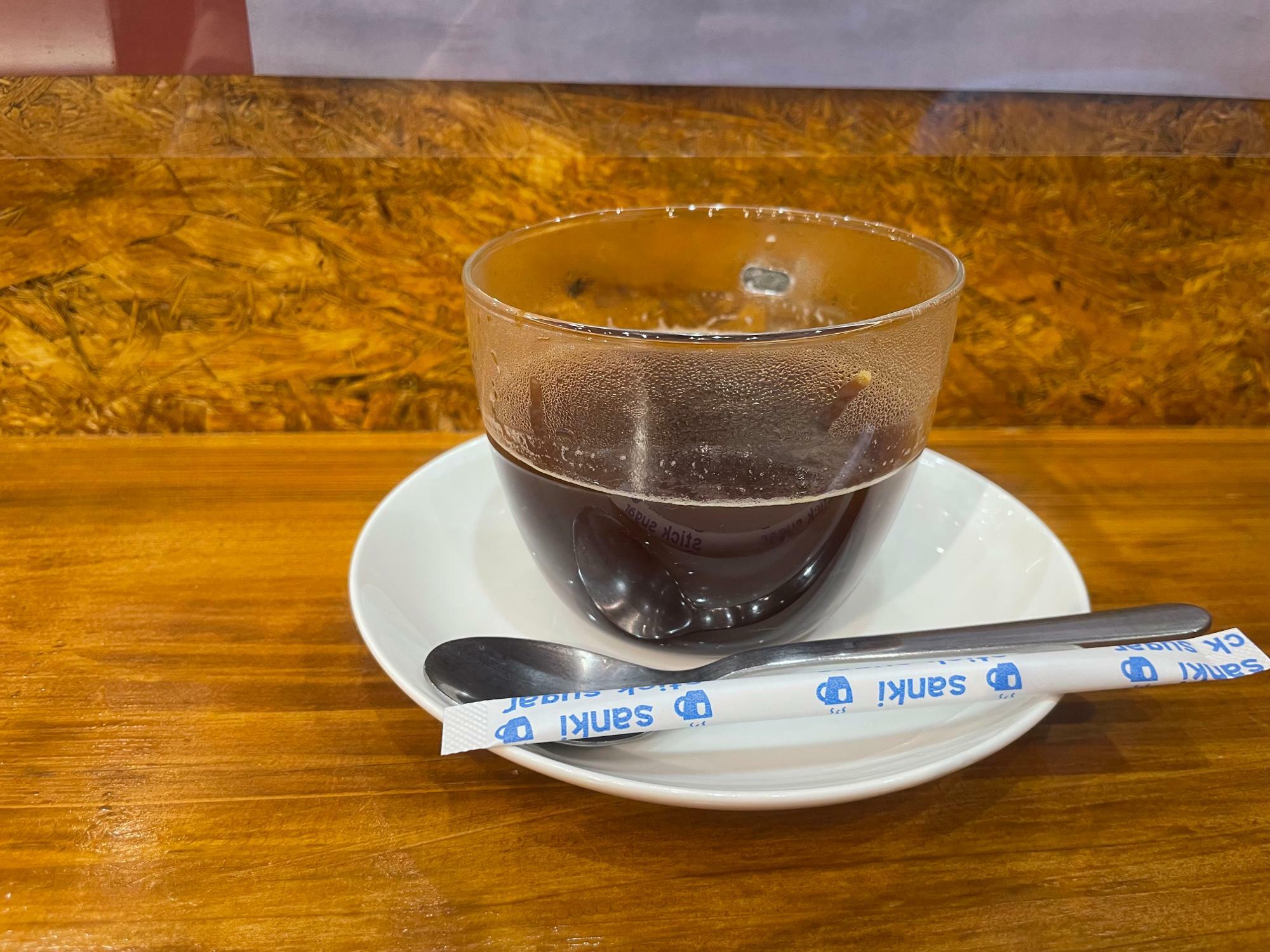 ブラックコーヒー／450円（税込）