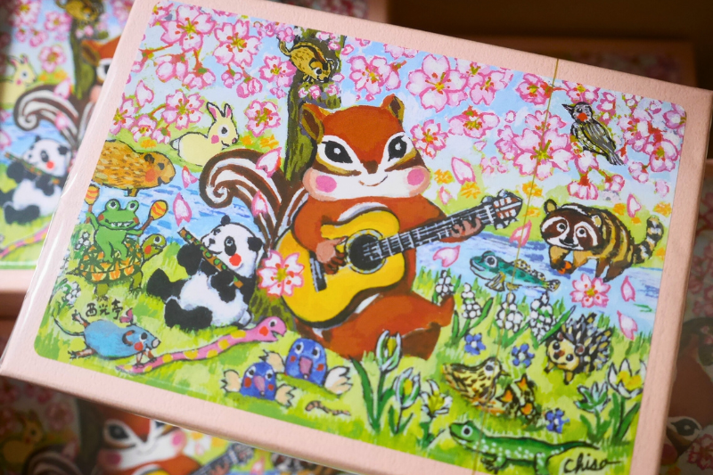 ホワイトデー限定コレクターも多い可愛いリスの絵が大人気