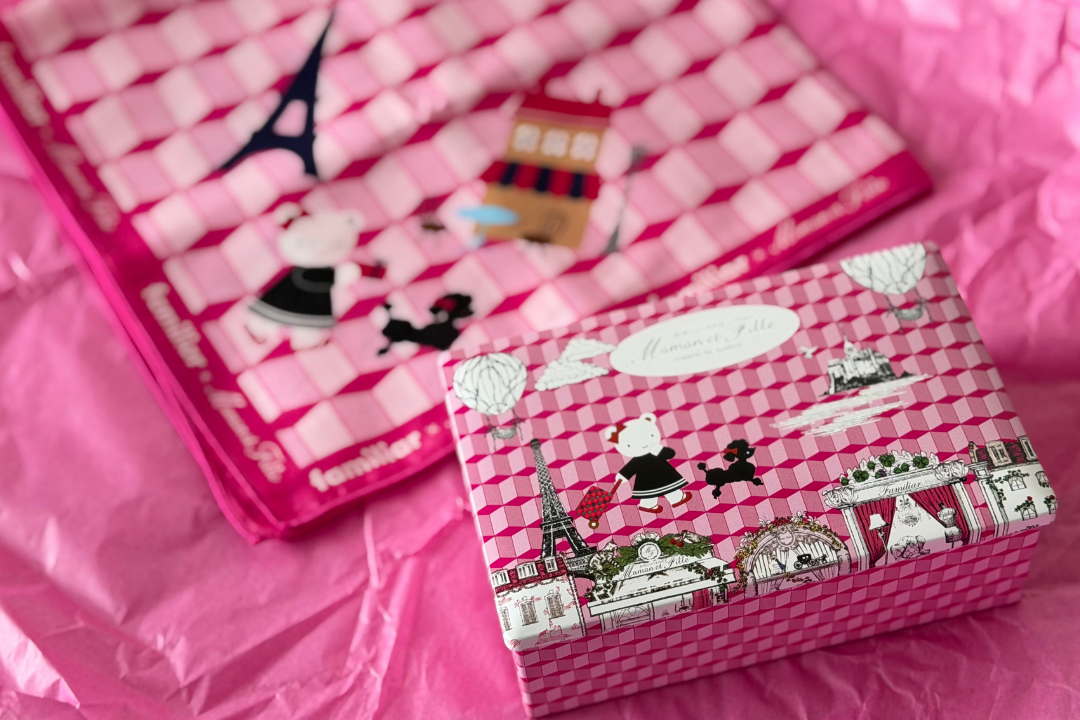 贈って喜ばれる神戸の限定コラボ焼き菓子缶。ファミリア×マモン・エ