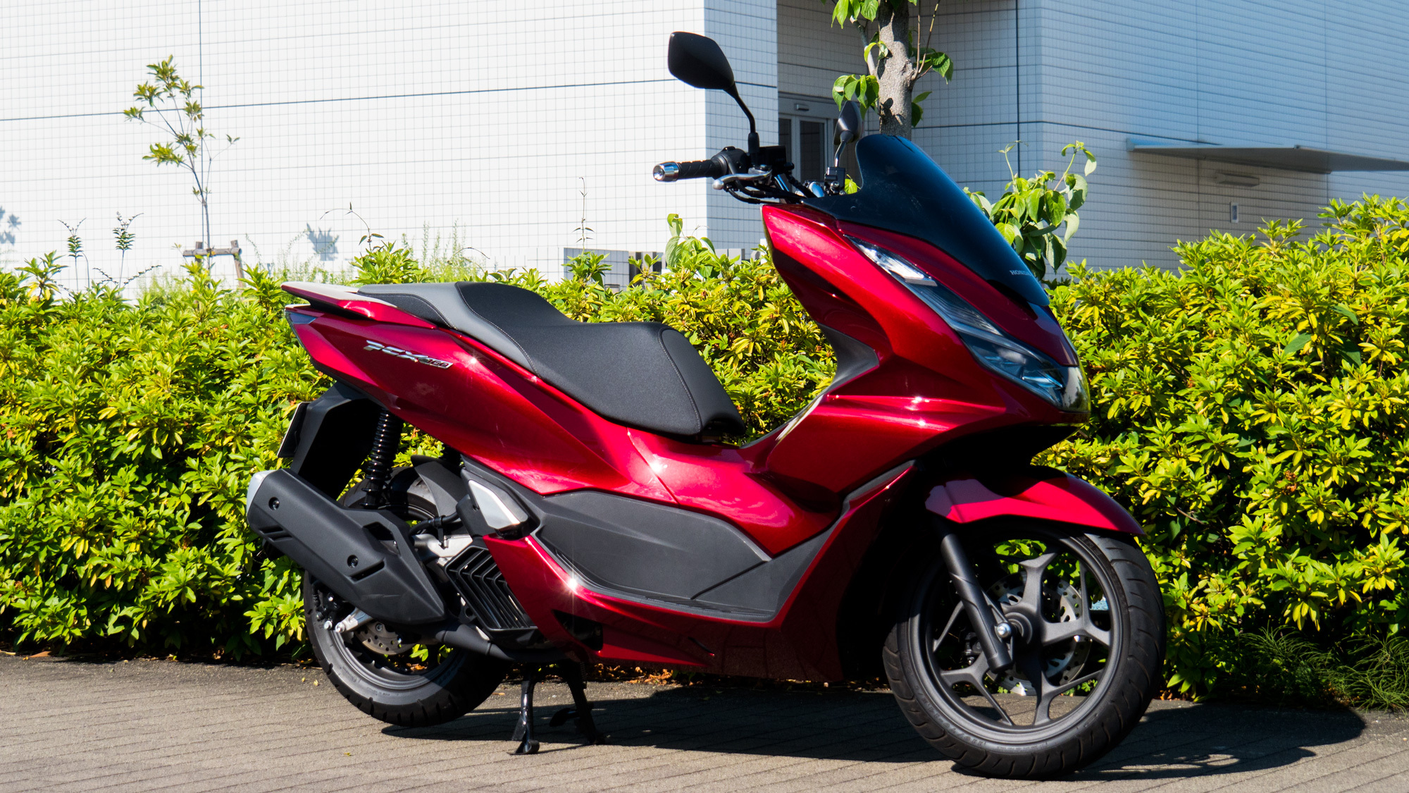 ホンダ PCX160試乗インプレッション 高速道路走行性能が大幅進化 ホンダ PCX160試乗インプレッション 高速道路走行性能が大幅進化