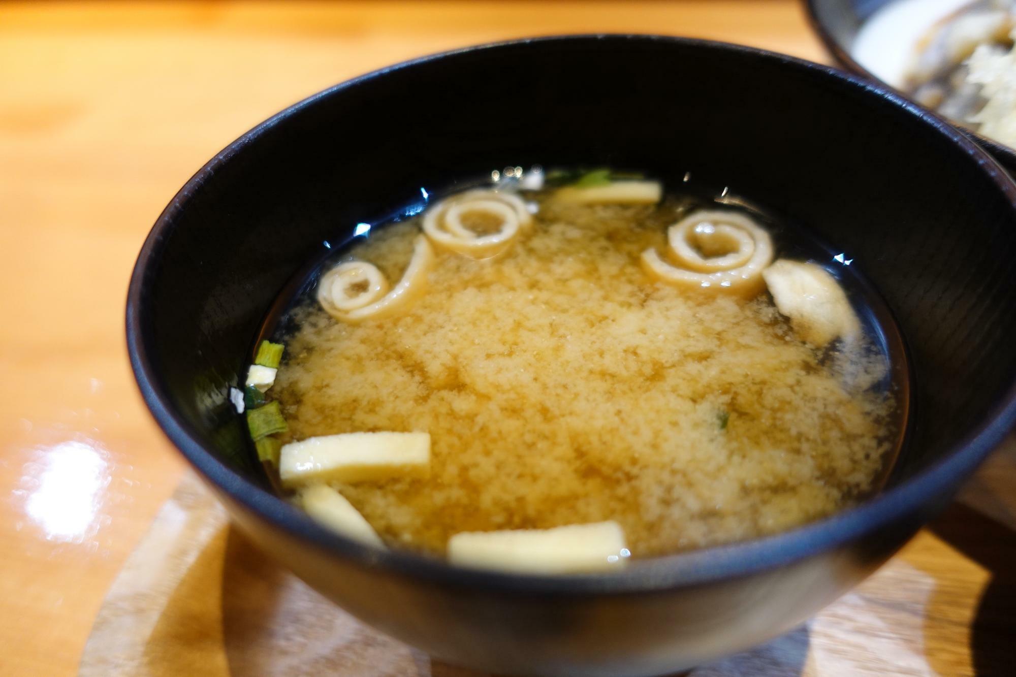 旬彩和食 芳 kaguwa 味噌汁