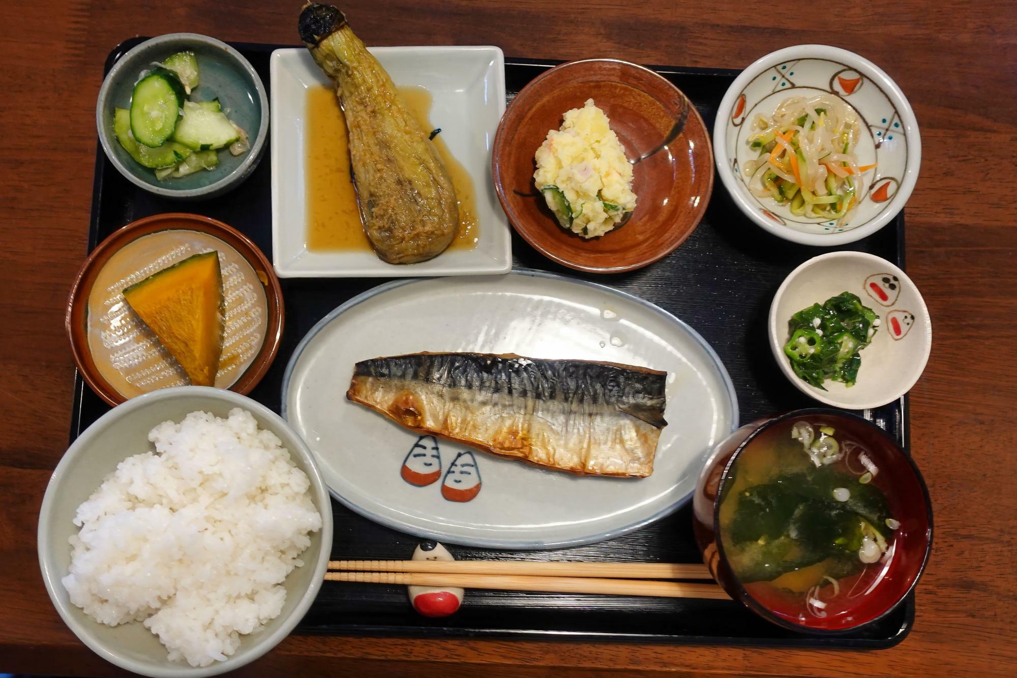 すみれ亭 すみれ定食 鯖の塩焼き