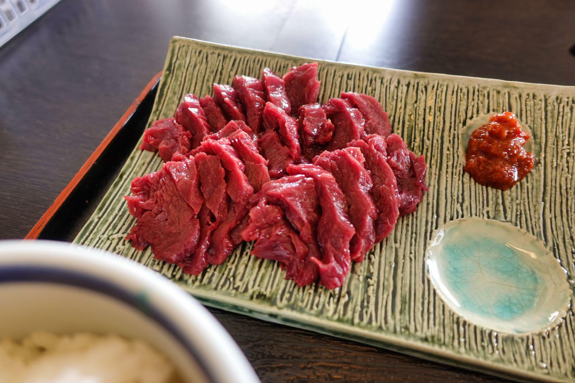 田部畜ミート 馬刺し定食