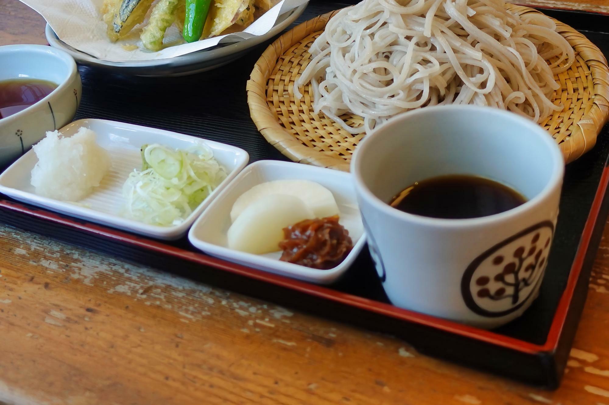 ラ・ネージュ 蕎麦つゆ 薬味