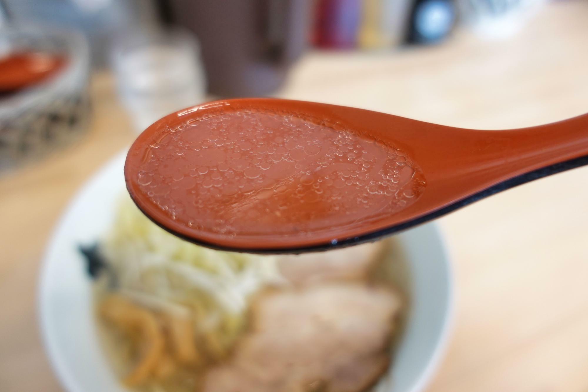 活力再生麺屋 あじ庵食堂 潮ラーメン スープ 