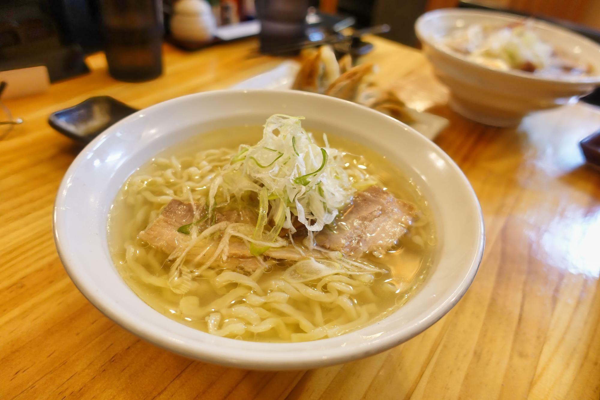 麺処 山(やま) 塩ラーメン