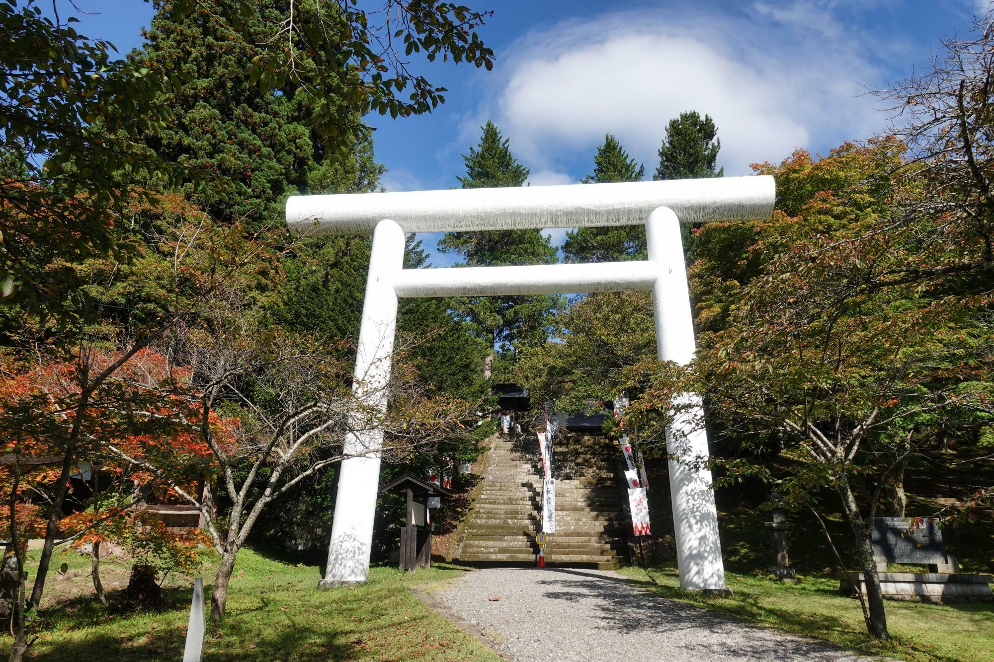 土津神社(はにつ神社)   大鳥居