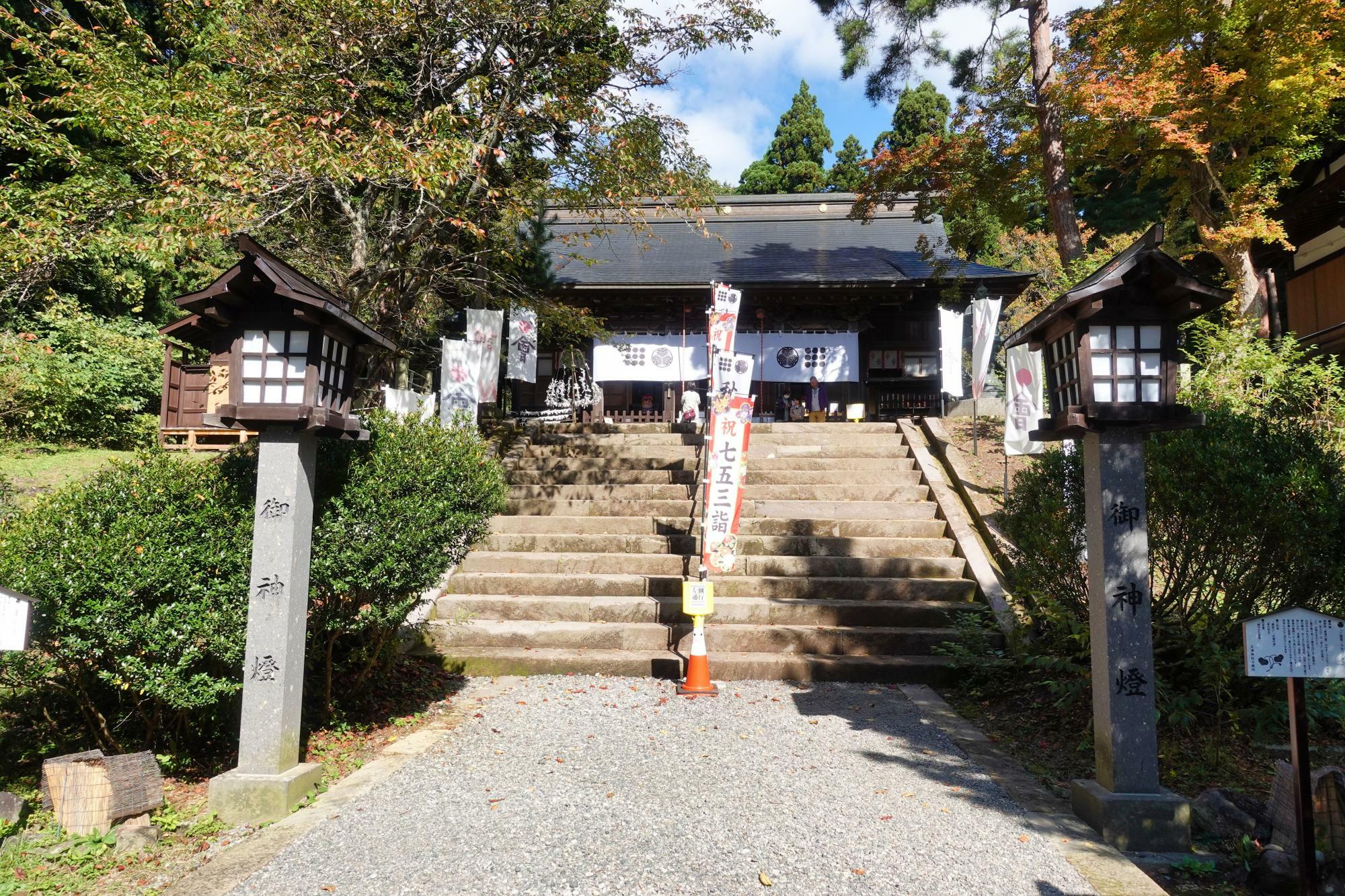 土津神社(はにつ神社) 拝殿