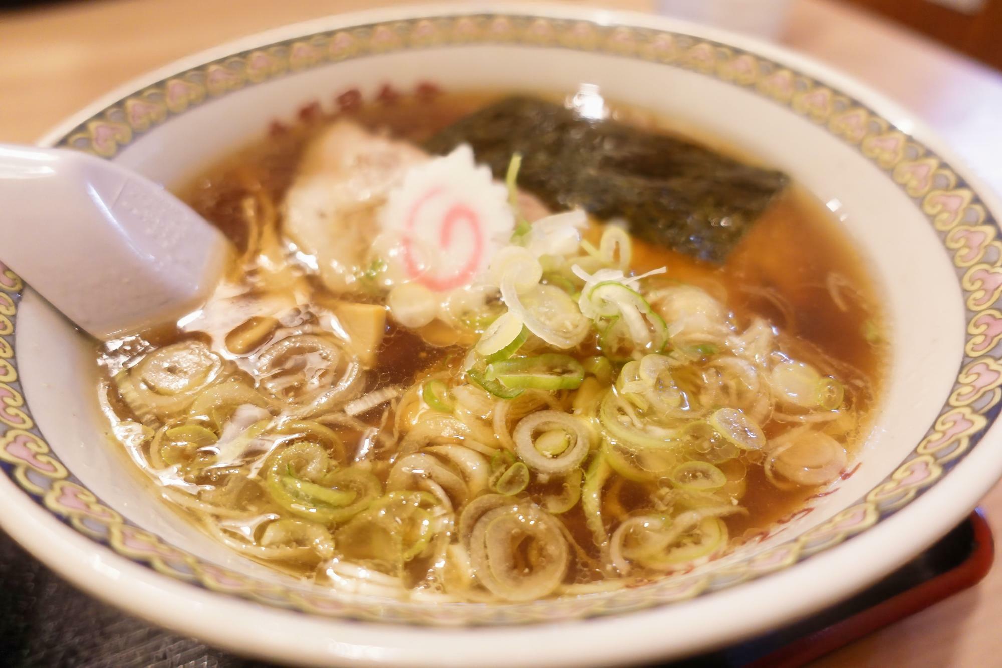 牛乳屋食堂 セットの醤油ラーメン