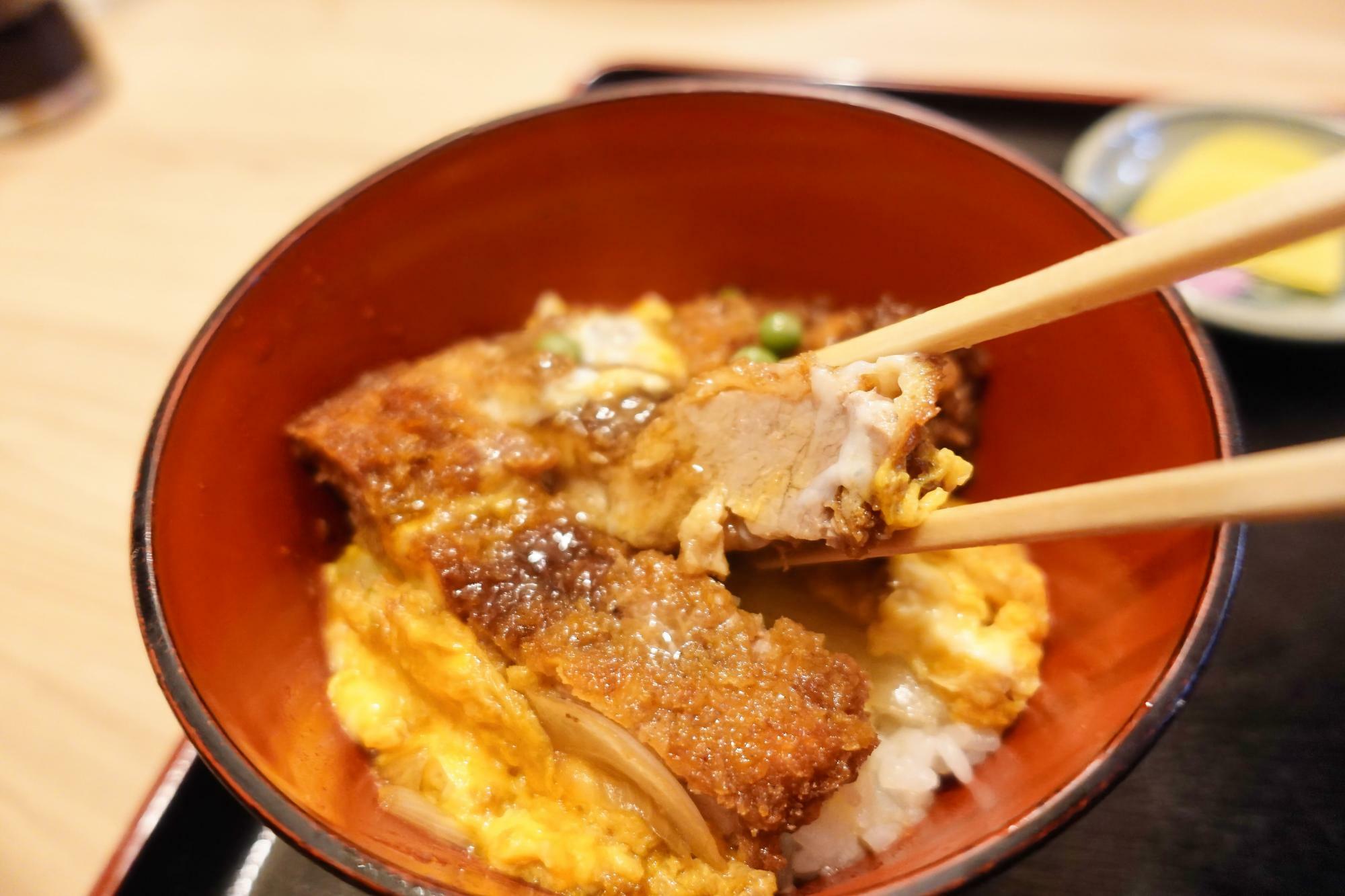 牛乳屋食堂 セットのミニ煮込みカツ丼