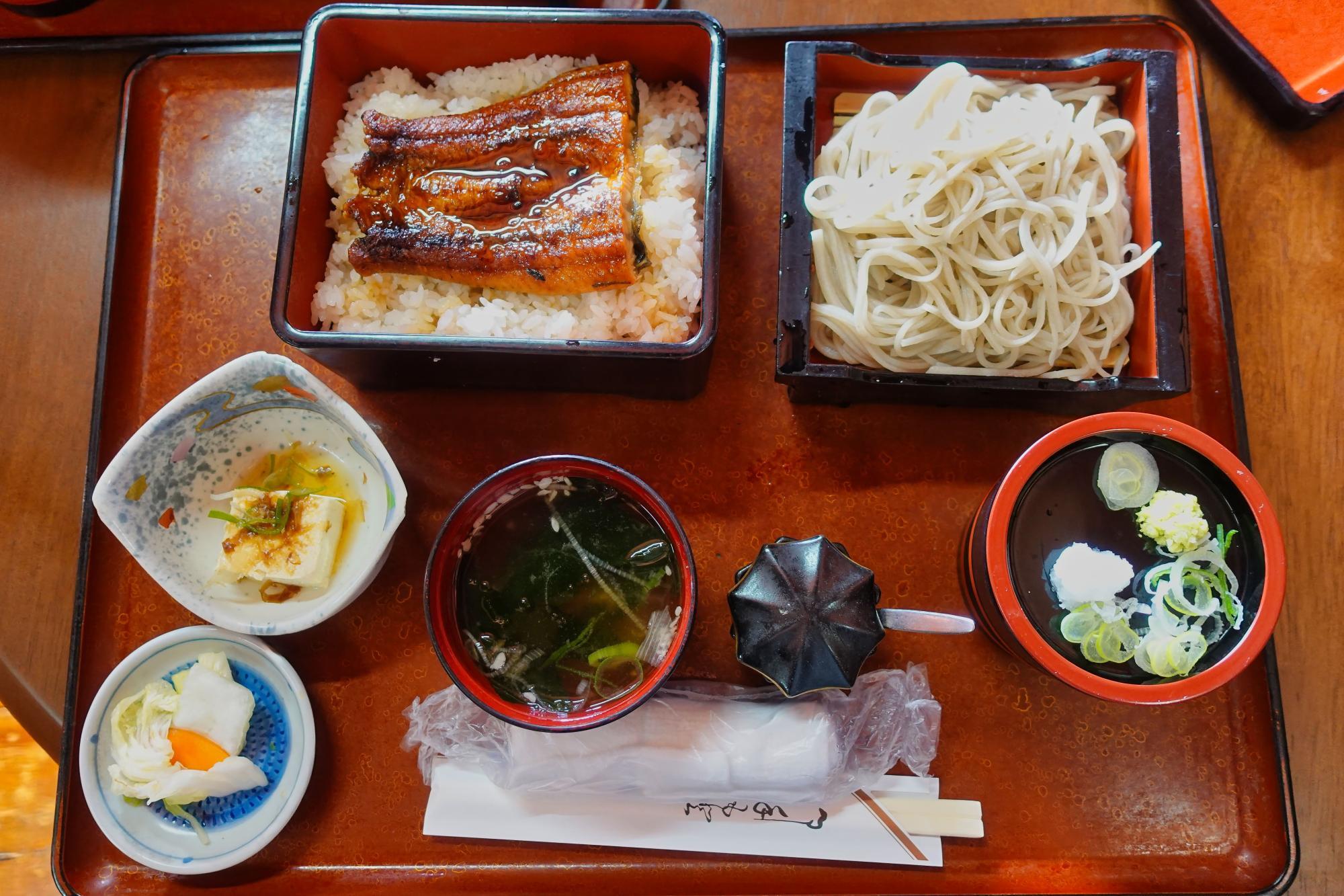 割烹旅館 松林閣 ミニそば-うな重ざるセット