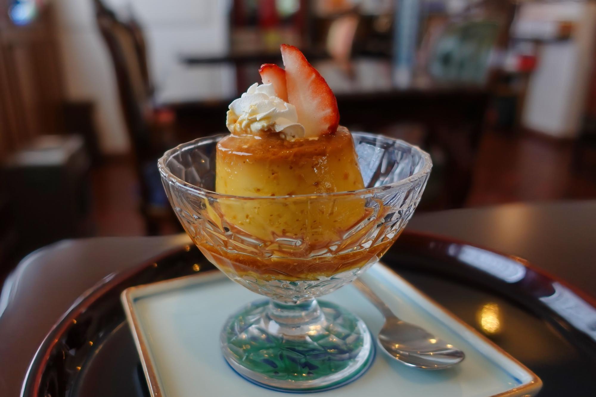 あいづ浪漫亭 しおぐら 福西本店の奥にある蔵を改装したカフェ あいづ浪漫亭 しおぐら 福西本店の奥にある蔵を改装したカフェ