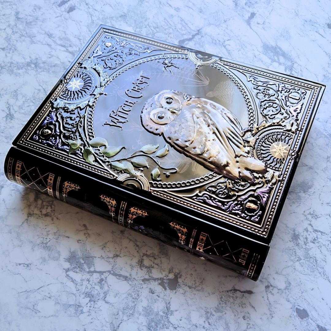 販売終了品❤︎新品❤︎カルディ❤︎魔法辞書缶❤︎4種セット カルディさんの魔法辞書缶コレクションに、仲間が増えました