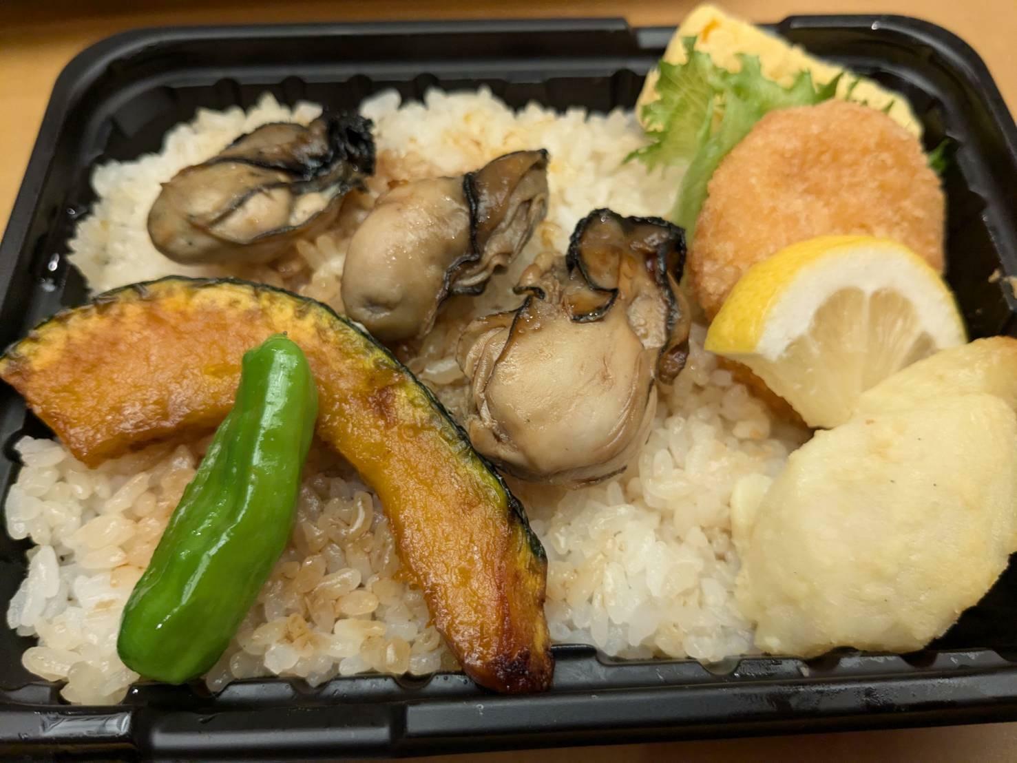 ぷりぷり牡蛎炊込み弁当