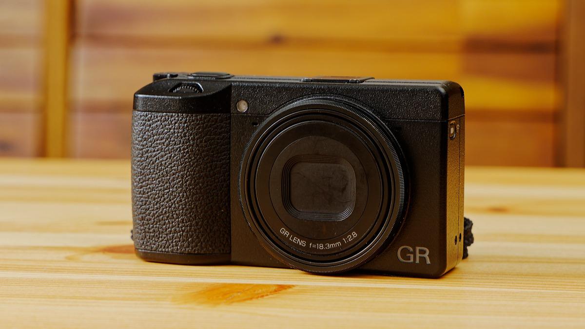 RICH GR デジタルカメラⅣ ハイエンドコンパクトデジタルカメラ「RICOH GR IV」の開発