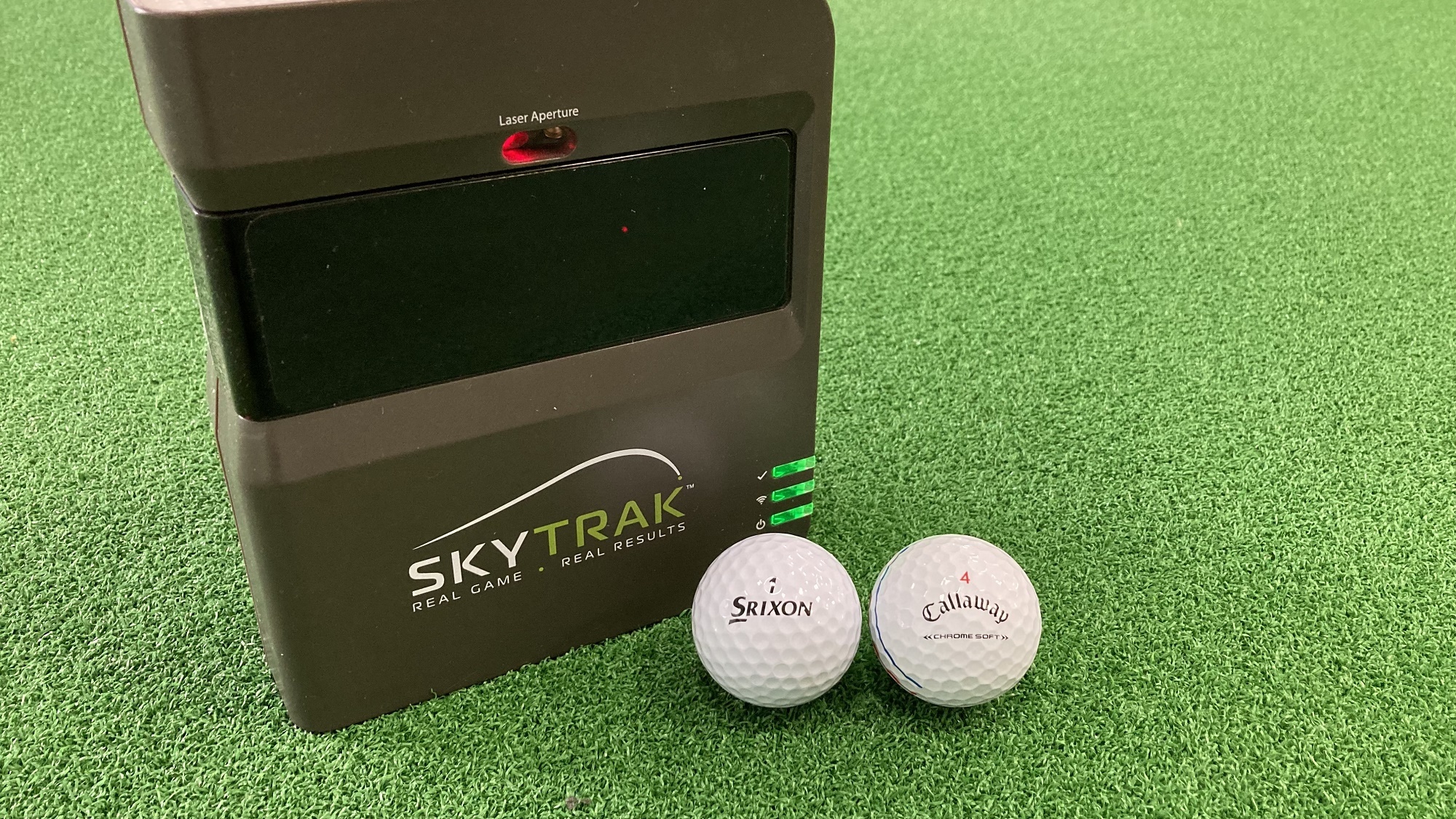 使用した弾道測定器は、日本プロゴルフ協会推薦のSKYTRAK（スカイトラック）