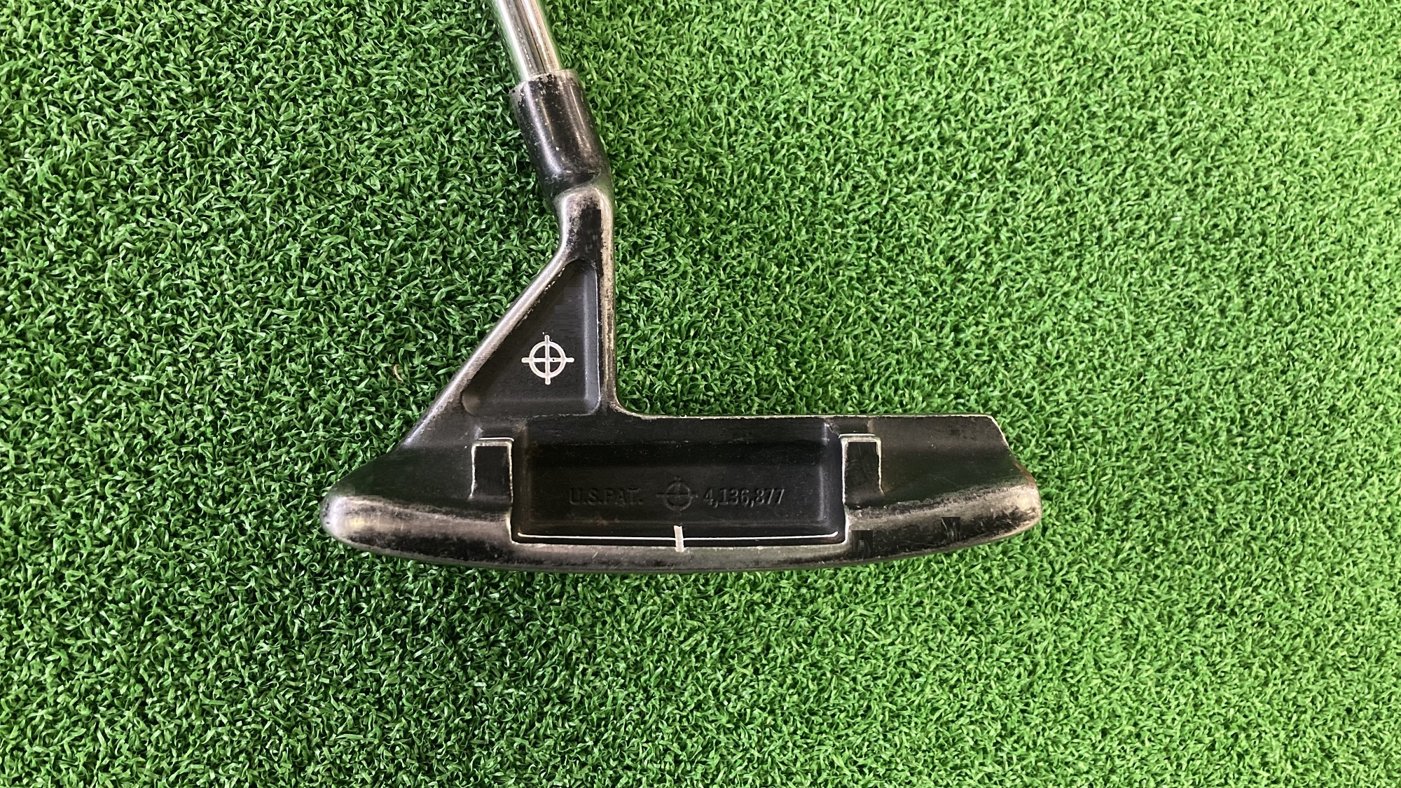 DEAD CENTER PUTTER バックフェース