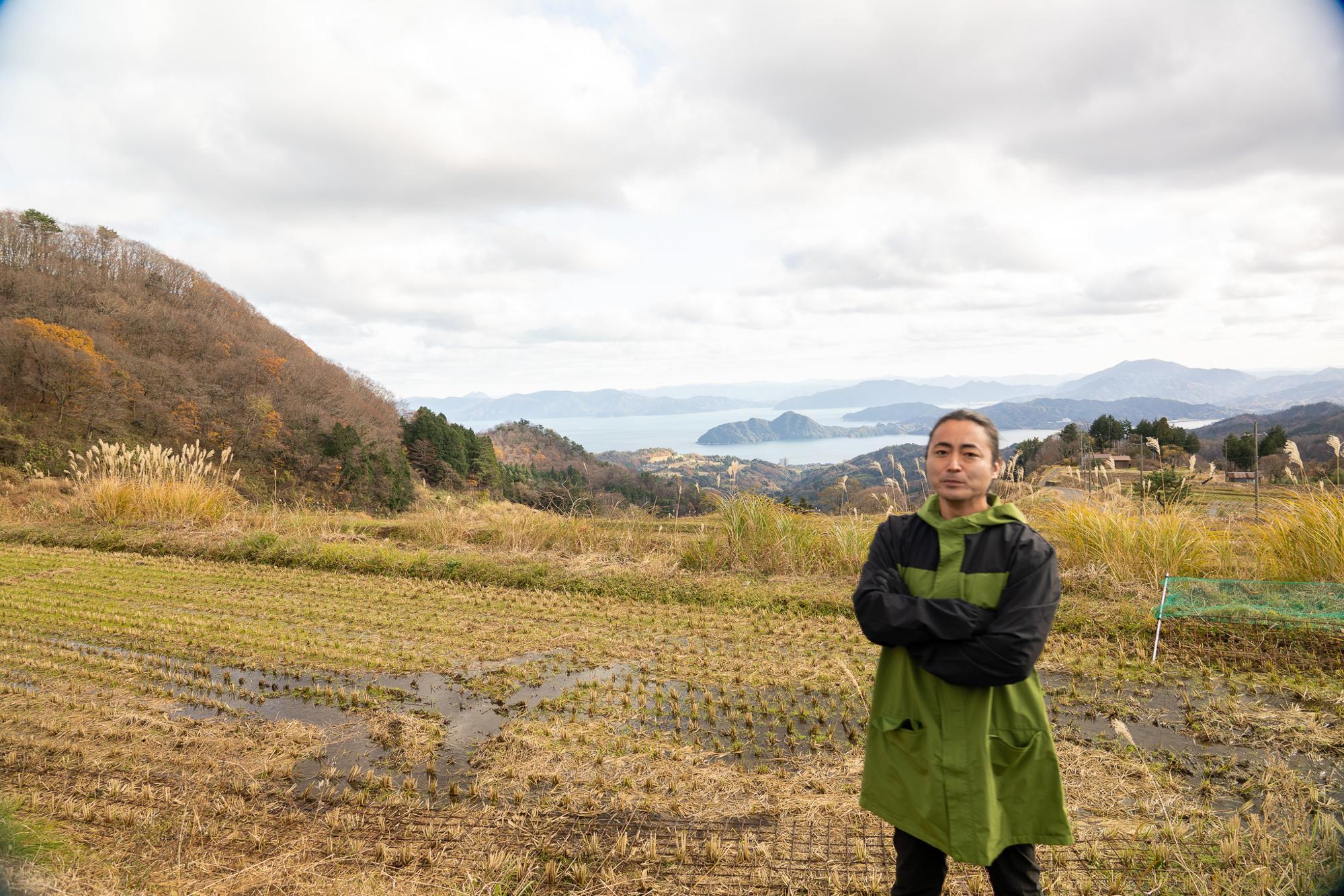 京都・丹後エリアにある棚田を訪れた山田孝之さん