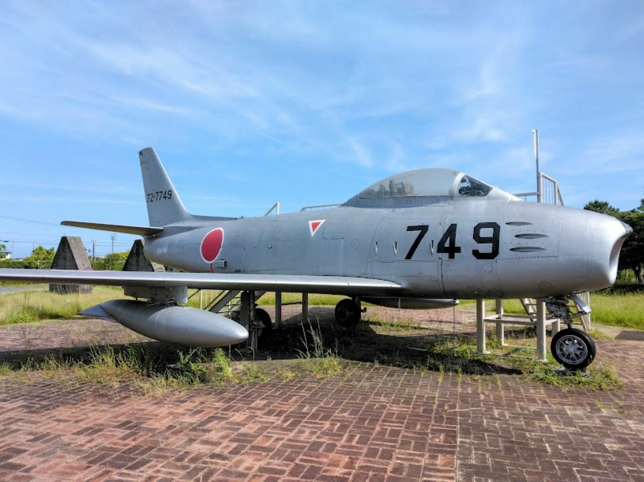 昭和時代飛行機遊具 - 航空機