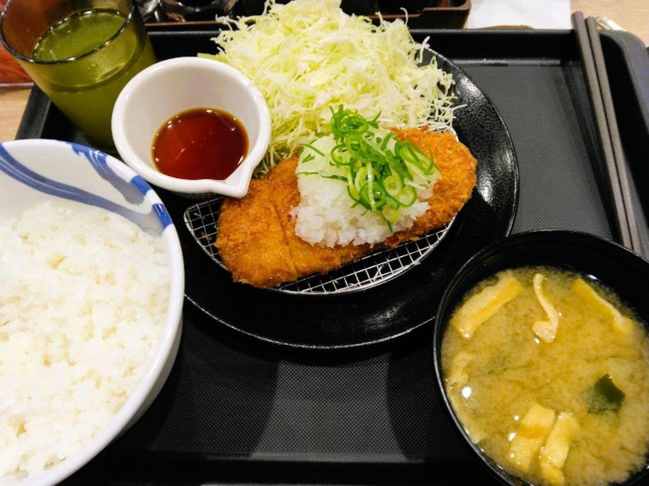 鬼おろしロースかつ定食