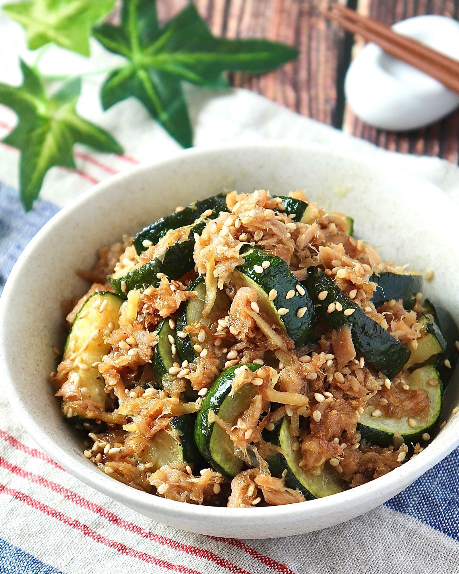 旨みたっぷり！副菜なのにご飯がすすむ『ズッキーニとツナの佃煮