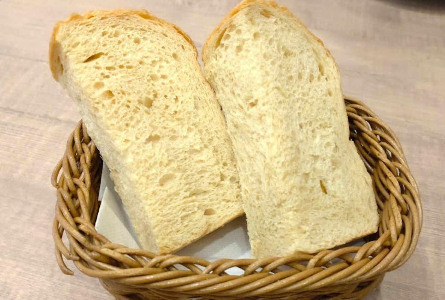 赤糖を使用した自家製パン