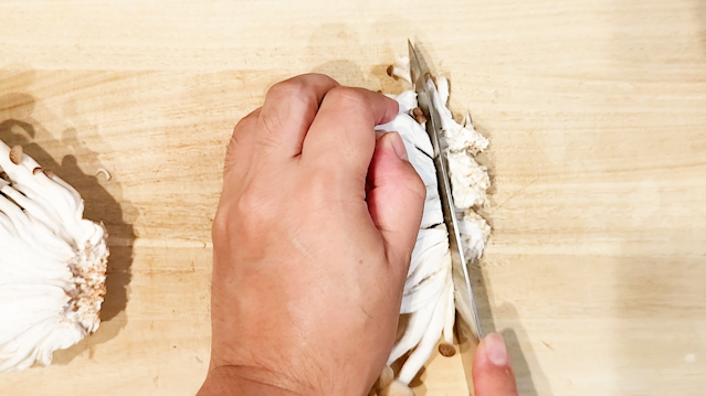 もやしとしめじがあればすぐ出来る！レンジでチンして簡単ポン酢ナムル