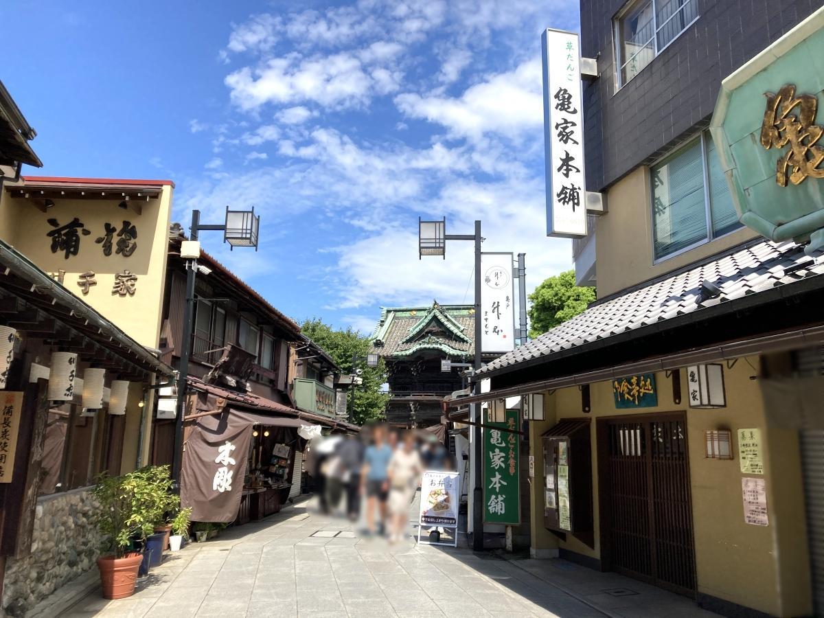 風情のある帝釈天参道