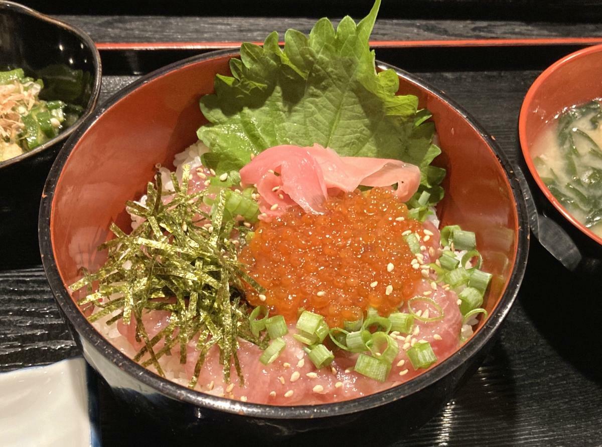 ねぎとろイクラ丼