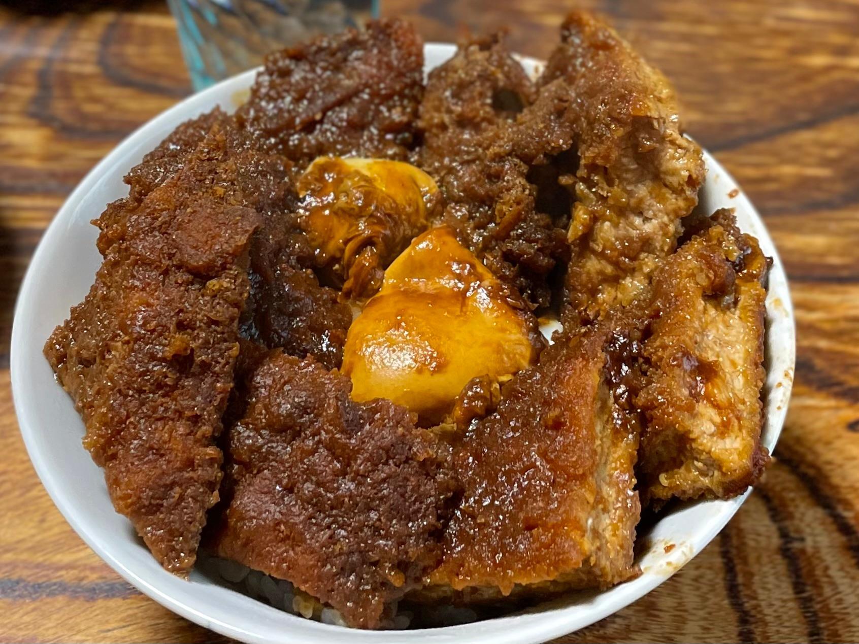 名古屋》知る人ぞ知る味噌かつ丼の元祖！名古屋人でも辿り着け