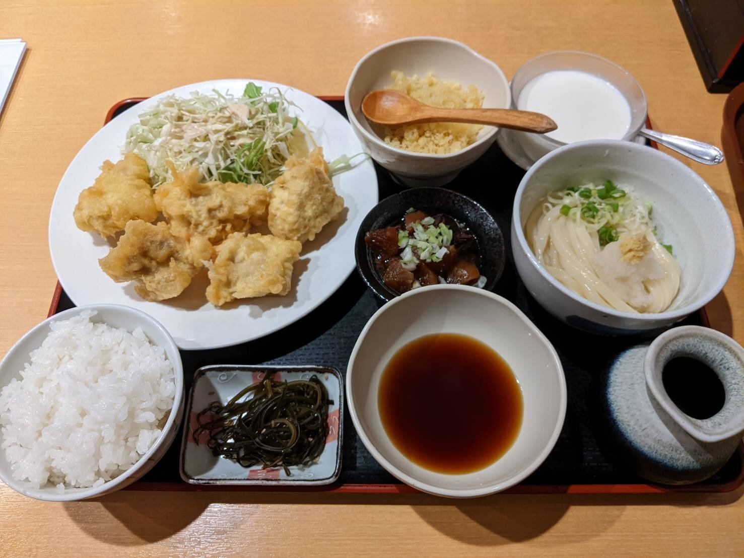 かしわ天定食1,090円（税込）