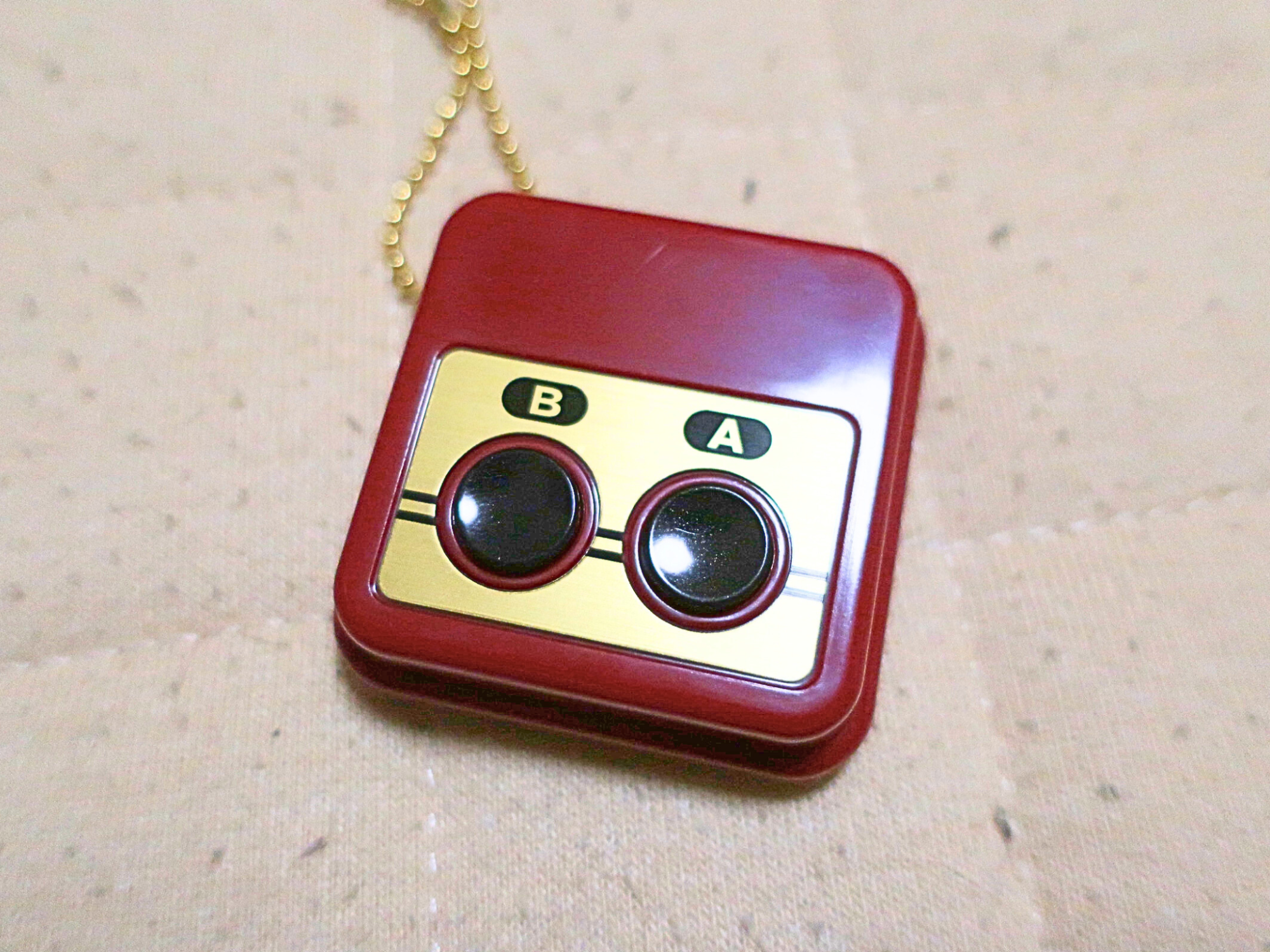 任天堂ゲーム機のコントローラーがガチャで登場！完成度が高すぎ