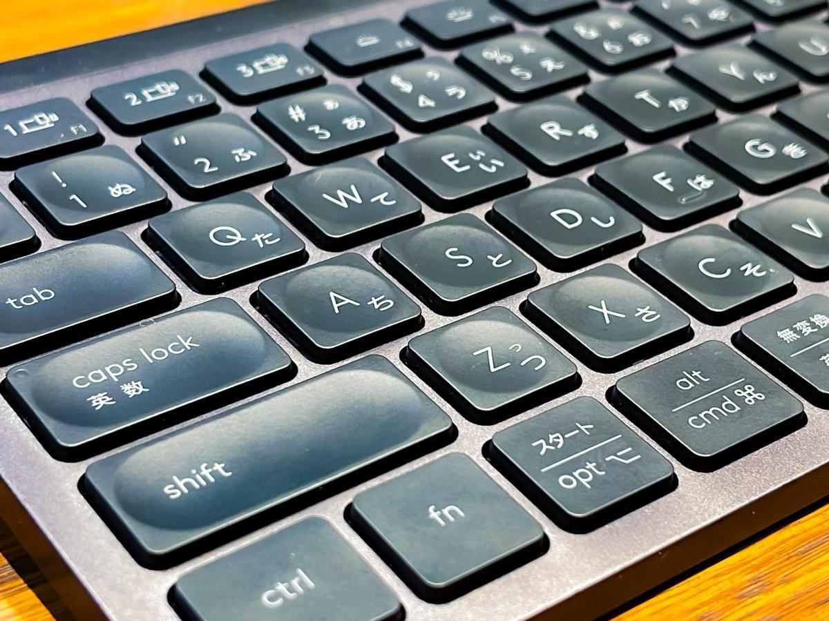 MX KEYS MINIが素晴らしいのは、薄型キーボードのデメリットを