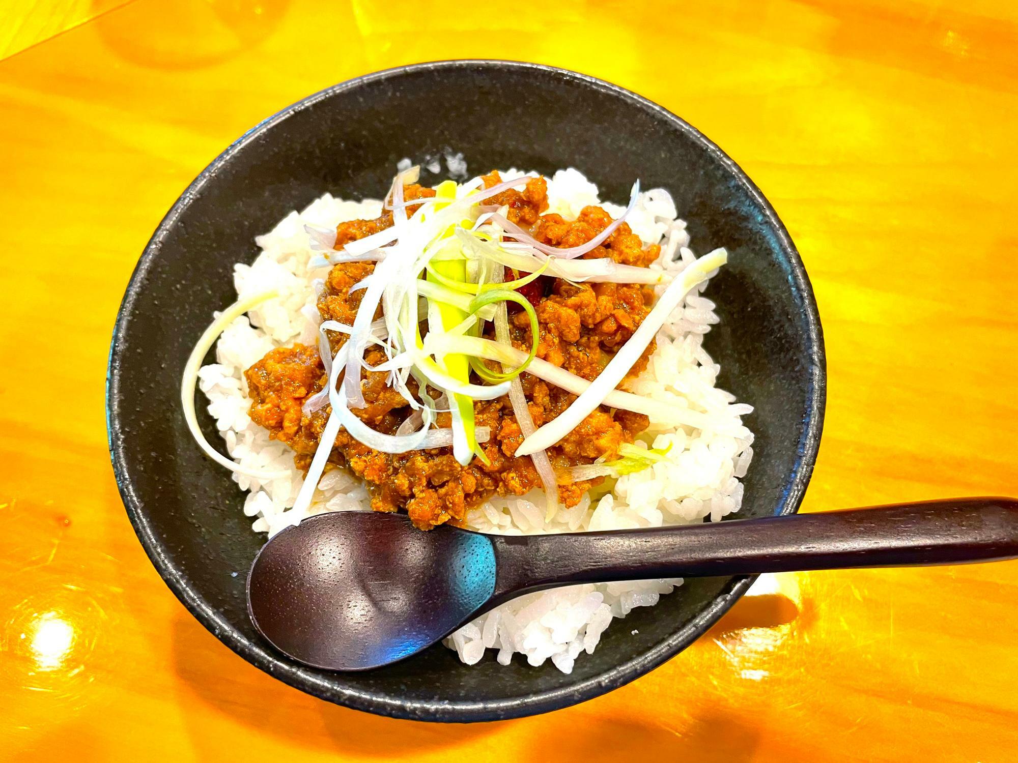ミニジャージャー麺（¥363税込）