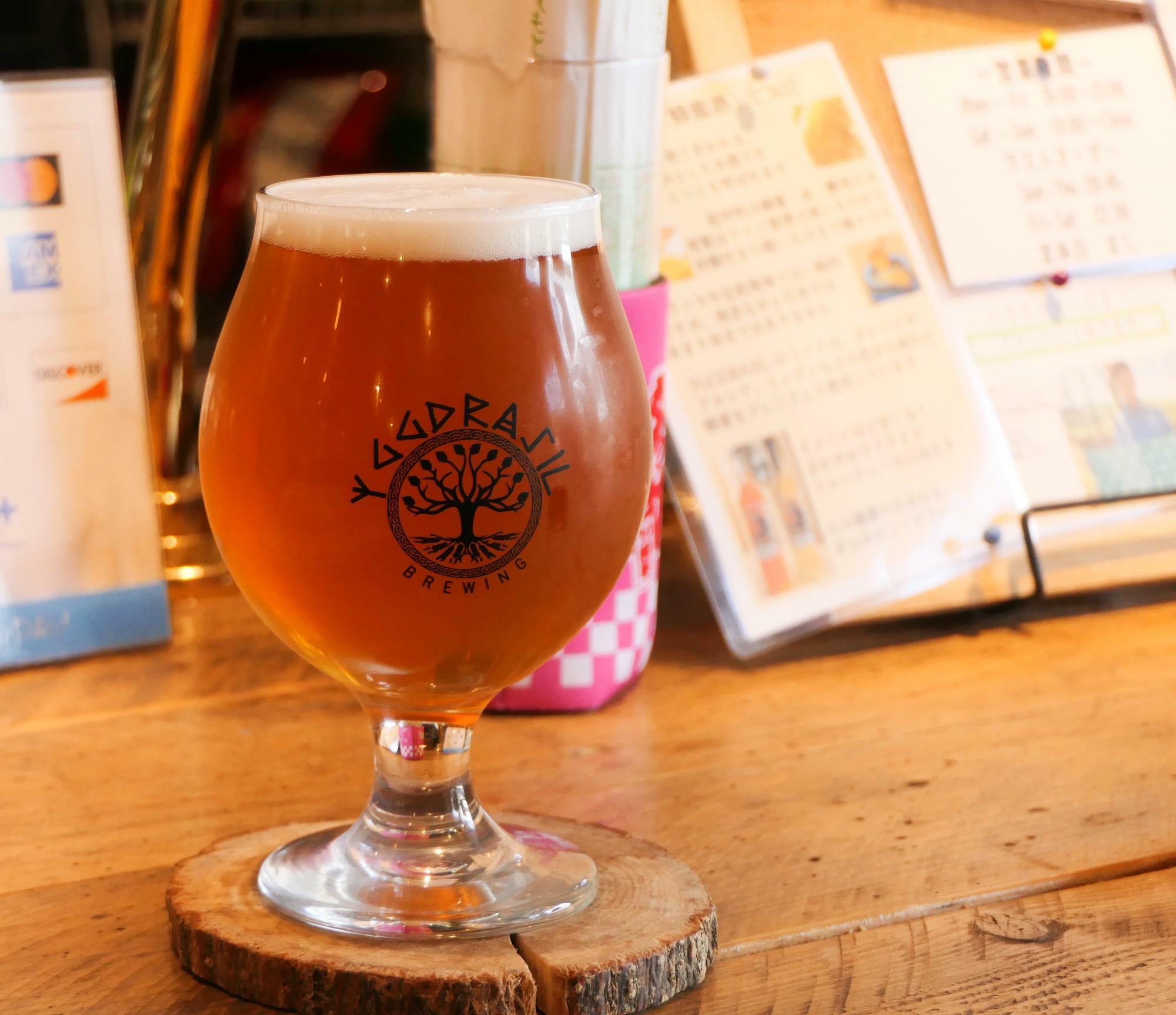 「YGGDRASIL BREWING」には、お茶やコーヒーを使った珍しいクラフトビールもあります！