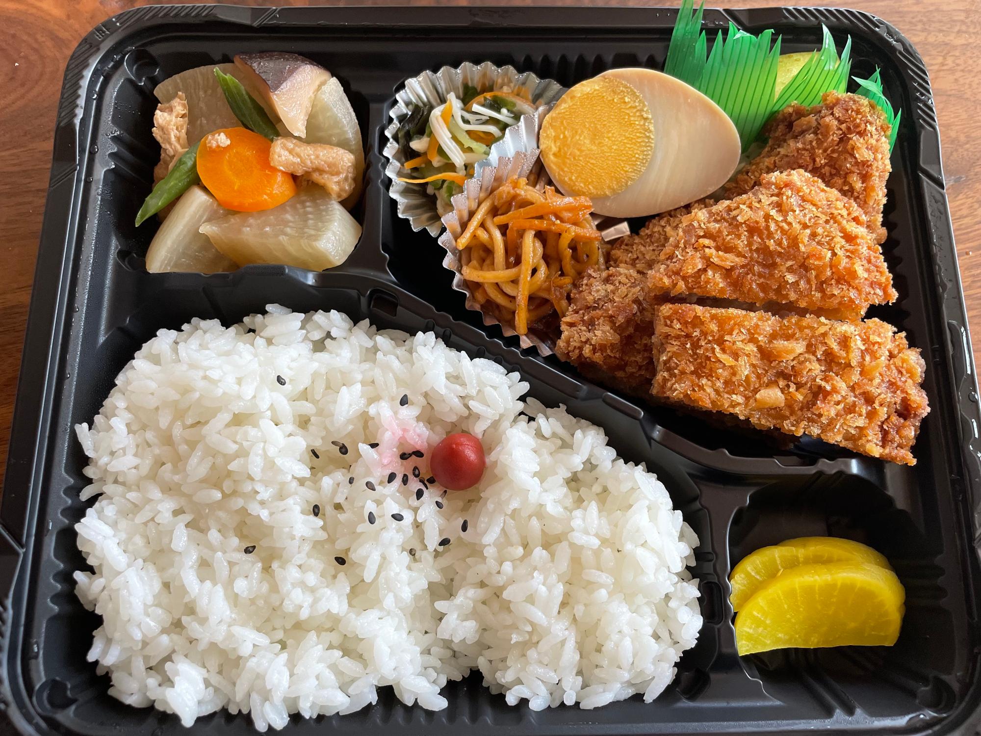 弁当屋さんや惣菜屋さんで、いかがですか？