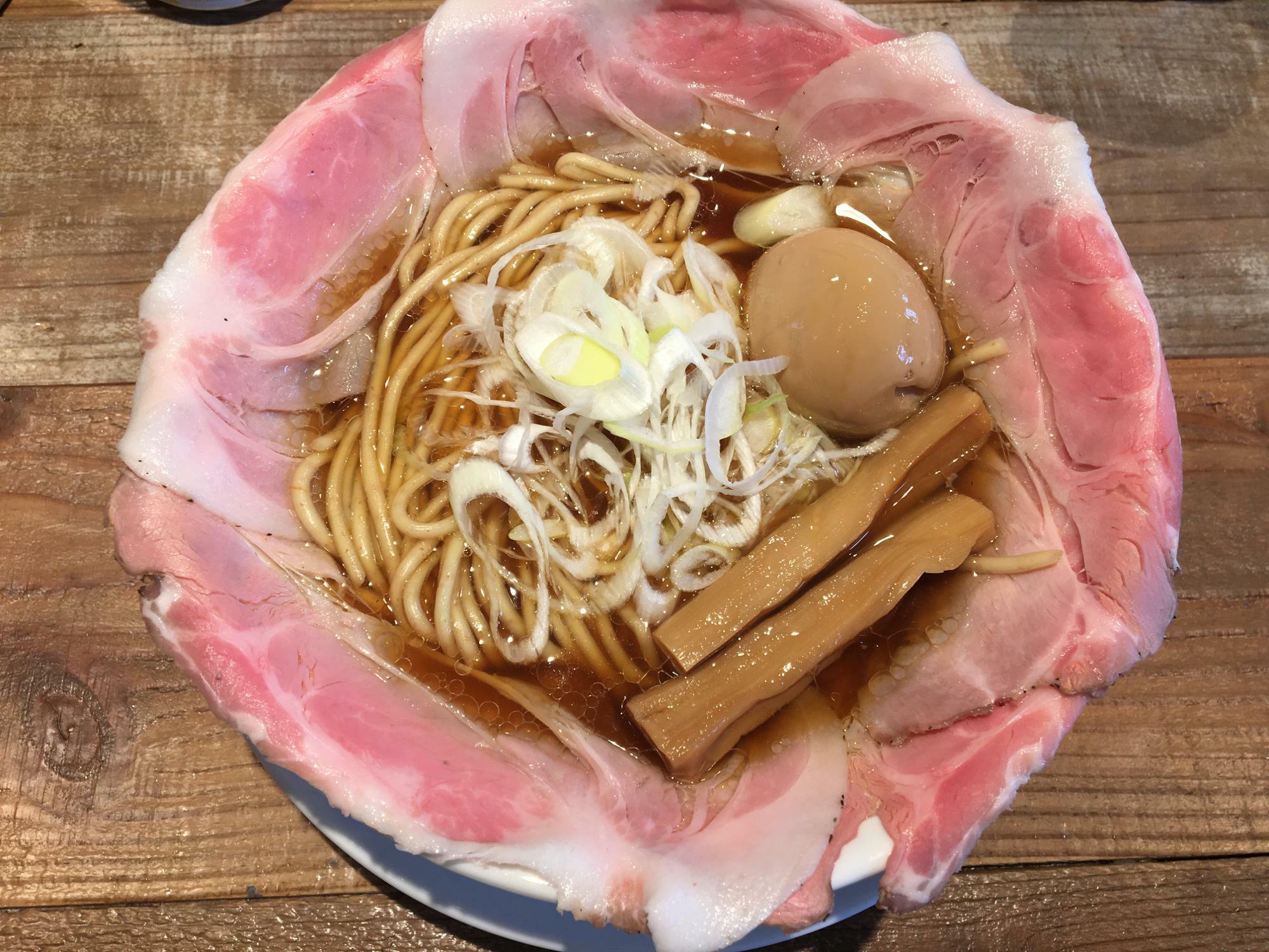 関西だし醤油ラーメン「ピストル」