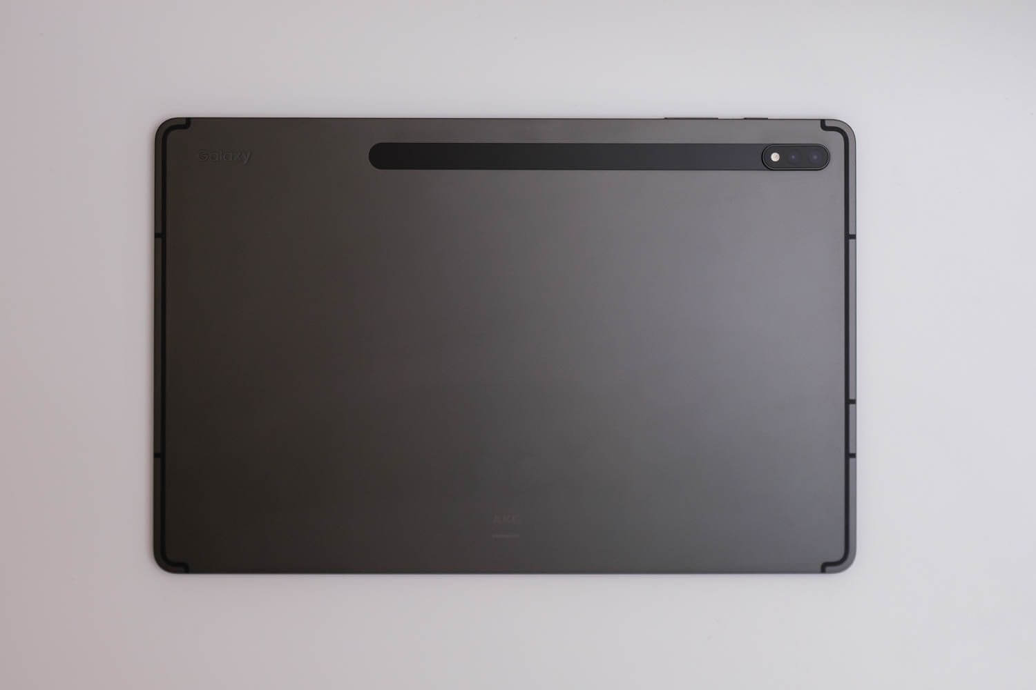 使い勝手はiPad以上!?Androidタブレット Galaxy Tab S8+を 使い勝手はiPad以上!?Androidタブレット Galaxy Tab S8+を