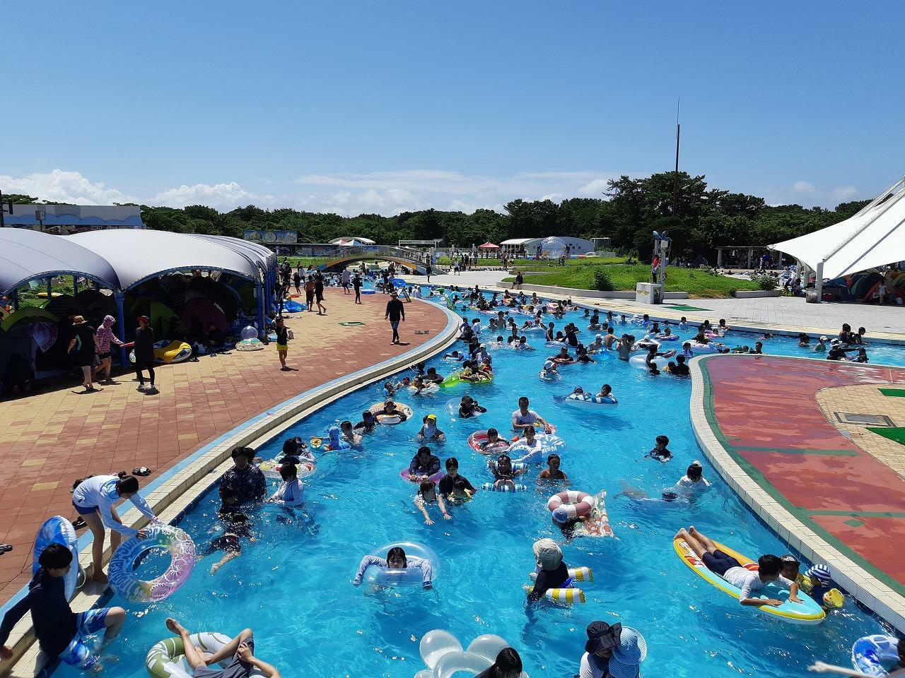 サンシャインプールの様子＜画像提供：海の中道海浜公園＞