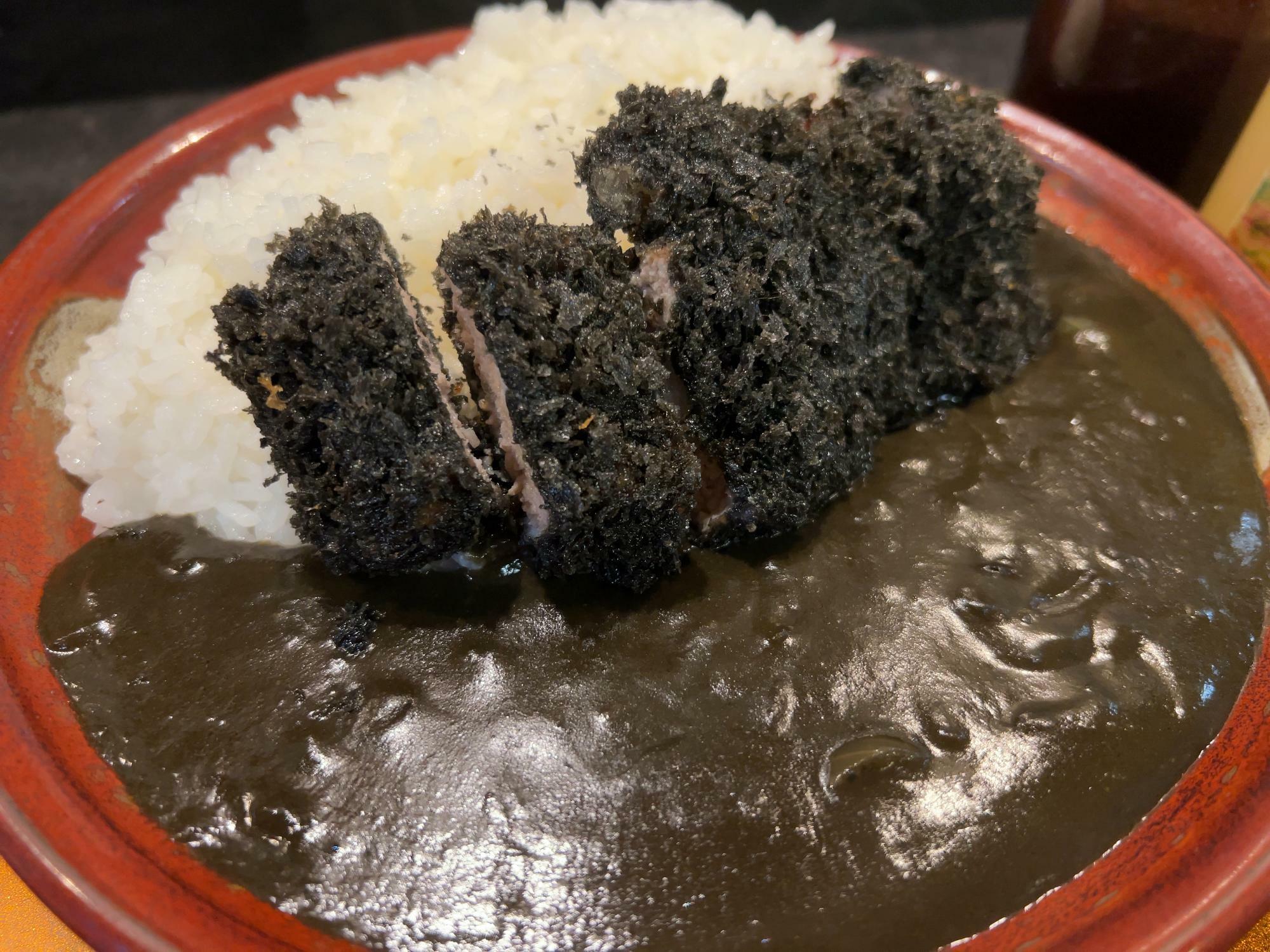 黒福多カツカレー