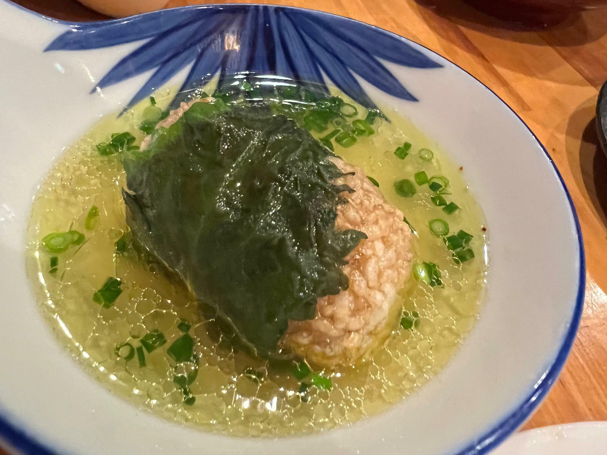 スープで焼きおにぎりをほぐすとウマい