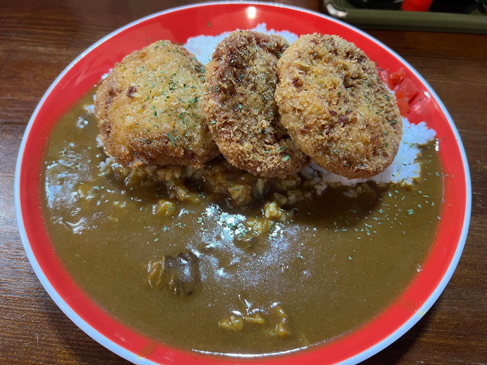 トルネードトンカツが乗ったカレー