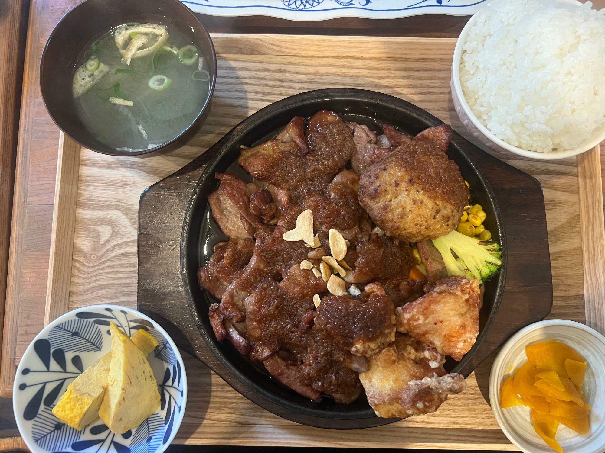 ご飯大盛りも嬉しい