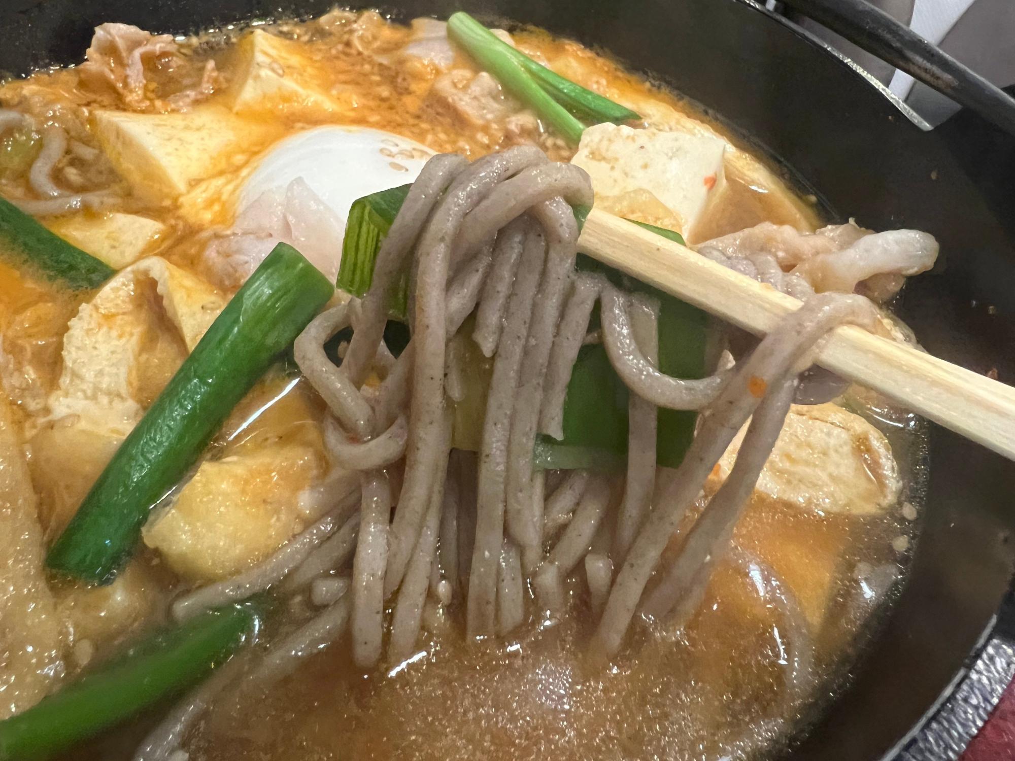 鹿児島市】そば茶屋期間限定「旨辛黒豚とうふなべ」がとっても辛
